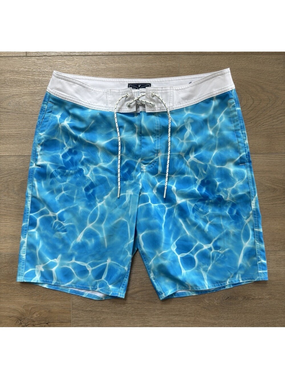 American Eagle Board Shorts Mens Medium Vibrant Blue Water Ripple Pool Print